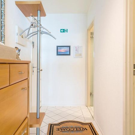 Luxueuze Vakantiestudio Met Zeezicht En Terras In Oostende Exterior foto